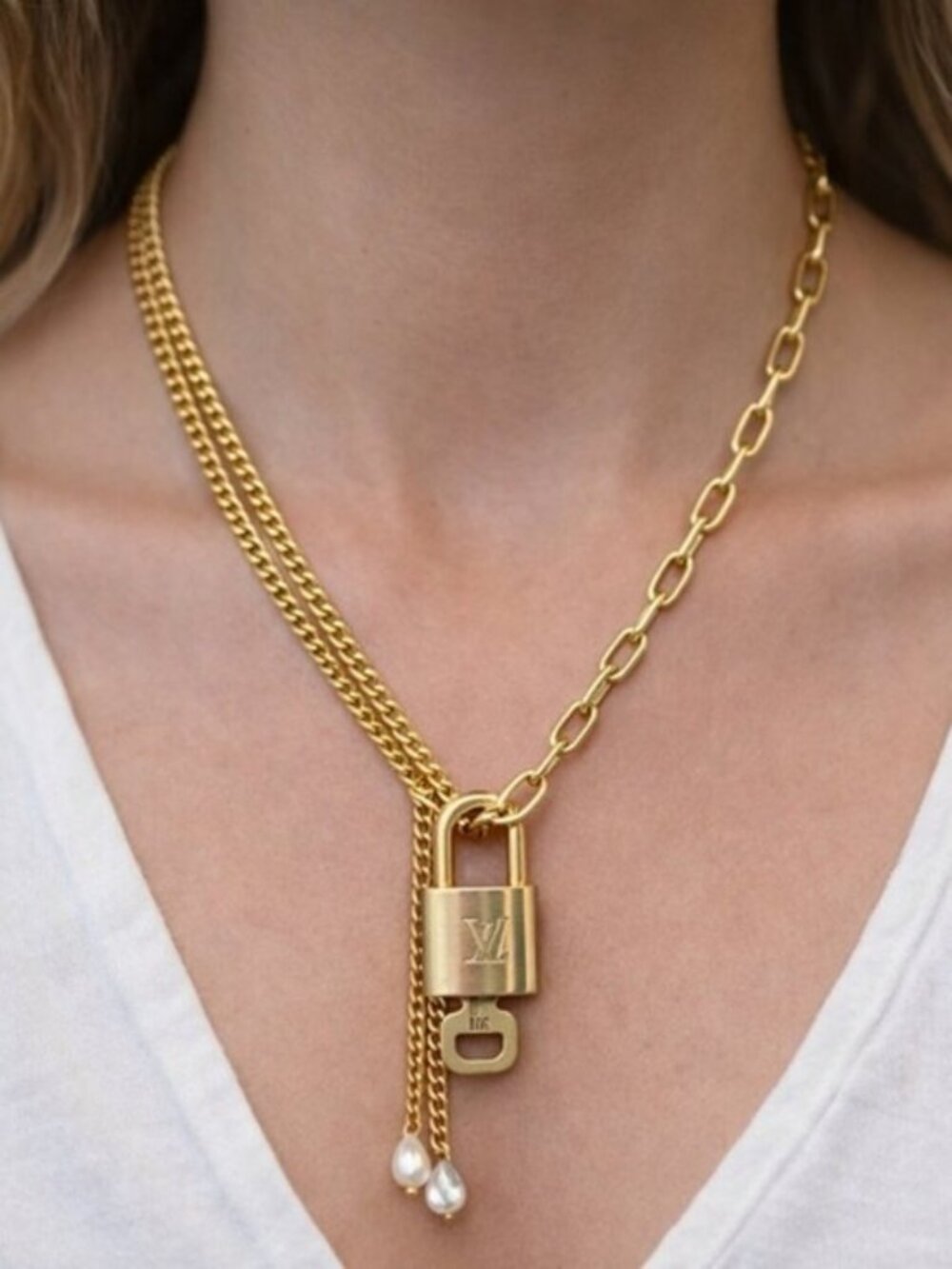 Authentic Louis Vuitton Gold Lock with Unbranded Stainless Real FreshPearl Chain